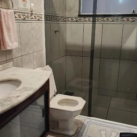 Casa Aconchegante Com Piscina-2